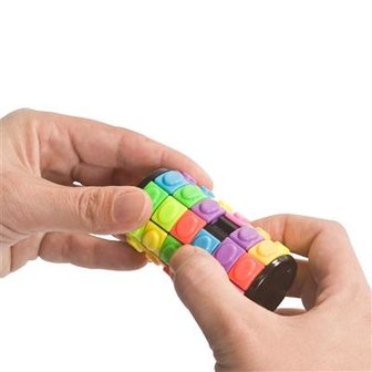 Magic Twist &amp; Turn