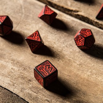 Dwarven RPG Dice Set Red &amp; Black (7 stuks)