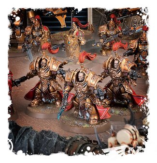 Warhammer 40,000 - Adeptus Custodes Allarus Custodians