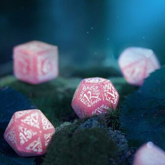 Elvish RPG Dice Set Shimmering Pink &amp; White (7)