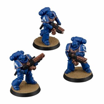 Warhammer 40,000 - Space Marines: Infernus Marines + Paint Set