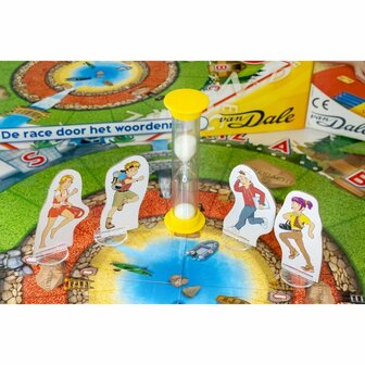 Letterjacht &ndash; Educatief Bordspel van Megableu in samenwerking met Van Dale