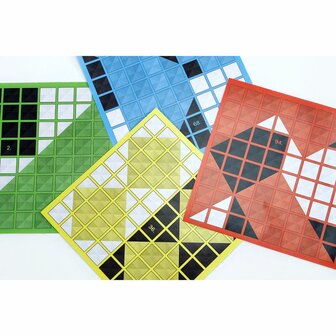 Manifold &ndash; Origami-puzzelspel - 999 Games