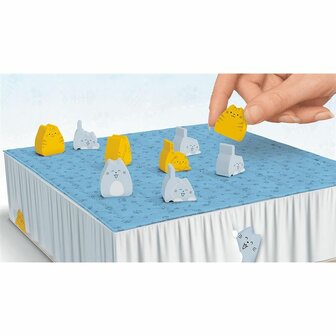 Boop. &ndash; Abstract strategie‑spel voor 2 spelers - Smirk &amp; Dagger Games