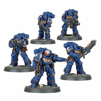 Warhammer 40,000 &ndash; Combat Patrol &ndash; Space Marines &ndash; Imperial Fists &ndash; Games Workshop