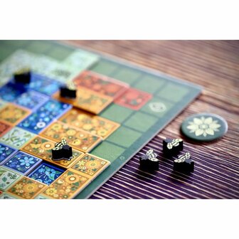 Bee Garden / Flower Fields &ndash; Tegellegspel &ndash; Haumea Games