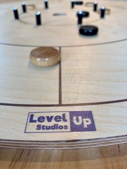 Crokinole (2de keus bord) &ndash; Behendigheidsspel &ndash; Level Up Studios