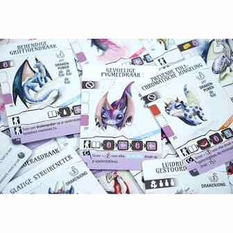 Wyrmspan (NL) - Drakenacademie &ndash; Bordspeluitbreiding &ndash; 999 Games