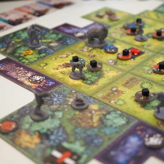 Fateforge: Kin of The Wild &ndash; Bordspeluitbreiding &ndash; Mighty Boards