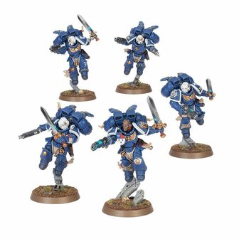 Warhammer 40,000 Space Marines: Vanguard Veteran Squad with Jump Packs &ndash; Miniatuurset &ndash; Games Workshop
