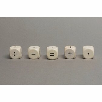 Reken Dobbelsteen Operators D6 (18 mm) &ndash; (1 STUK) Rekentekendobbelsteen &ndash; Spielematerial