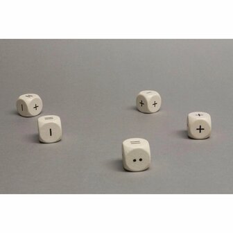 Reken Dobbelsteen Operators D6 (18 mm) &ndash; (1 STUK) Rekentekendobbelsteen &ndash; Spielematerial
