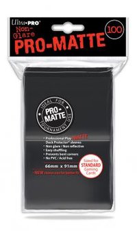 Ultra Pro-Matte Board Game Sleeves: Standard Black (66x91mm) - 100 stuks