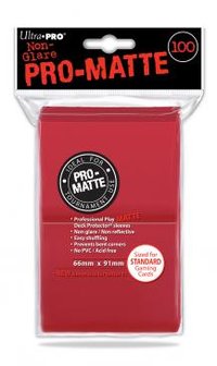 Ultra Pro-Matte Board Game Sleeves: Standard Red (66x91mm) - 100 stuks