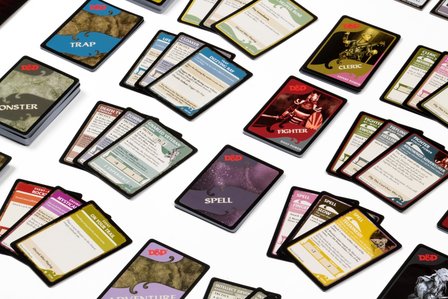 Dungeons &amp; Dragons: Dungeon of the Mad Mage Adventure System Board Game [PREMIUM EDITION]