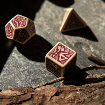 RPG Dwarven Beige &amp; Burgundy Dice Set (7 stuks)