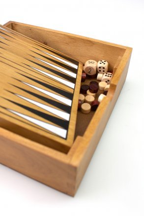 Wooden Classic: Backgammon