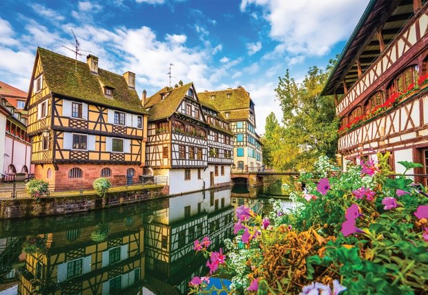 Strasbourg - World's Smallest Jigsaw Puzzle (1000)