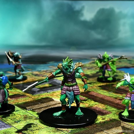 Dungeons & Dragons: Ghosts of Saltmarsh Adventure System Board Game [PREMIUM EDITION]