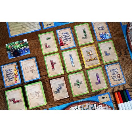 The Isle of Cats: Explore & Draw