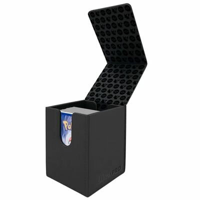 Pok&eacute;mon: Pikachu Alcove Flip Deck Box (Elite Series)