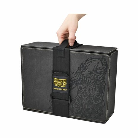 Game Master Companion (Dragon Shield)