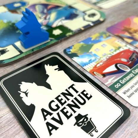 Agent Avenue (ENG) - Kaartspel voor 2 spelers (8+) | Nerdlab Games