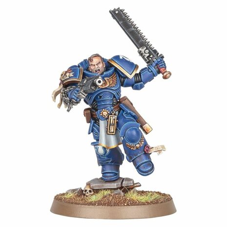Warhammer 40,000 – Space Marines: Lieutenant Titus | Games Workshop