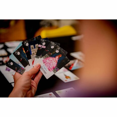 Couture - Mode kaartspel met Simultane Biedingen van Allplay