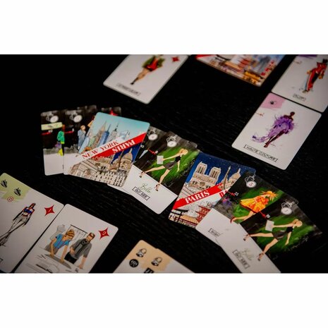 Couture - Mode kaartspel met Simultane Biedingen van Allplay