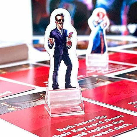 [2E-HANDS] Spyfest - Partyspel - Cryptozoic Entertainment