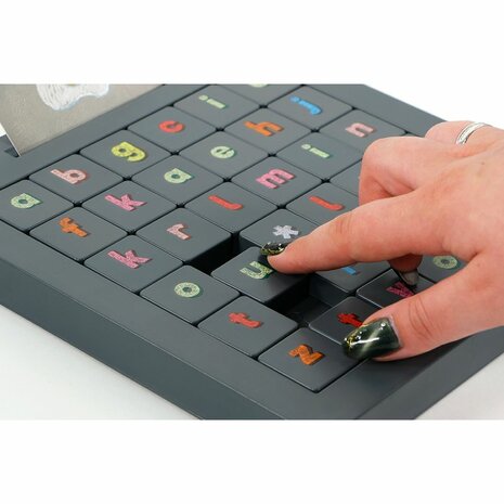 Schuifpret Spelling – Educatief taalspel van 999 Games