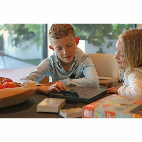 Schuifpret Spelling – Educatief taalspel van 999 Games