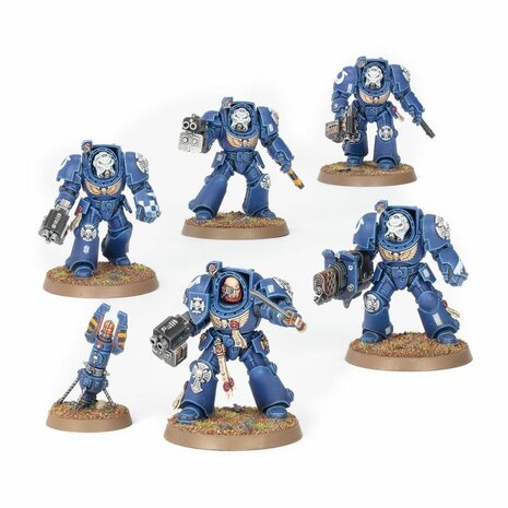 Warhammer 40,000 – Combat Patrol – Space Marines – Imperial Fists – Games Workshop