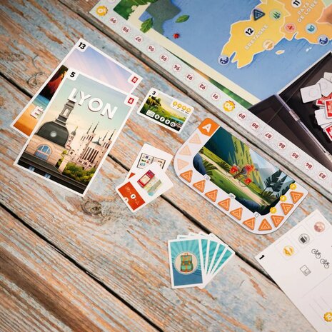 Postcards (ENG/FR) – Bordspel – Synapses Games