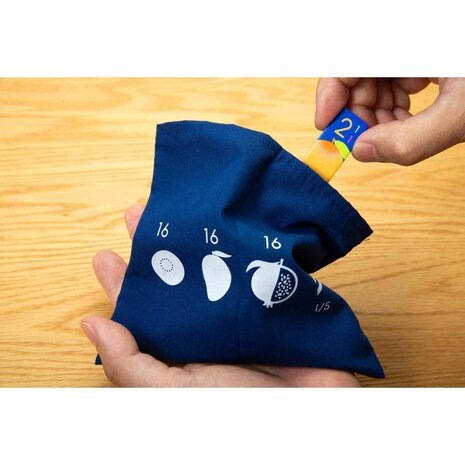 Tropichaos &ndash; Snel en chaotisch kaartspel met fruitsets &ndash; Oink Games