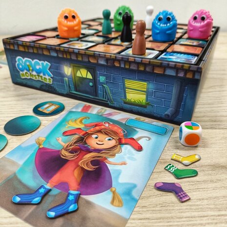Sock Monsters (6+)