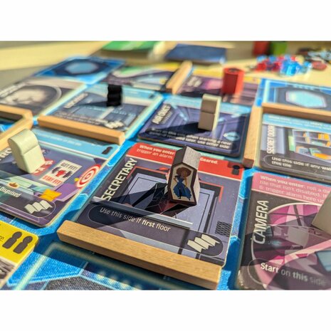 Burgle Bros 3: Future Flip &ndash; Bordspel &ndash; Tim Fowers Games