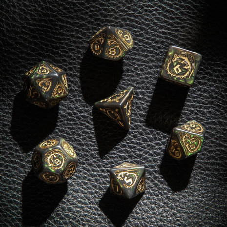 RPG Dragons Bottle Green & Gold Dice Set (7 stuks)