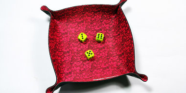 Dice Tray Square: Bloody Skull (All Rolled Up)